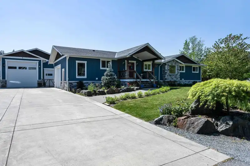 6352 GOLF ROAD - photo 1 of 40