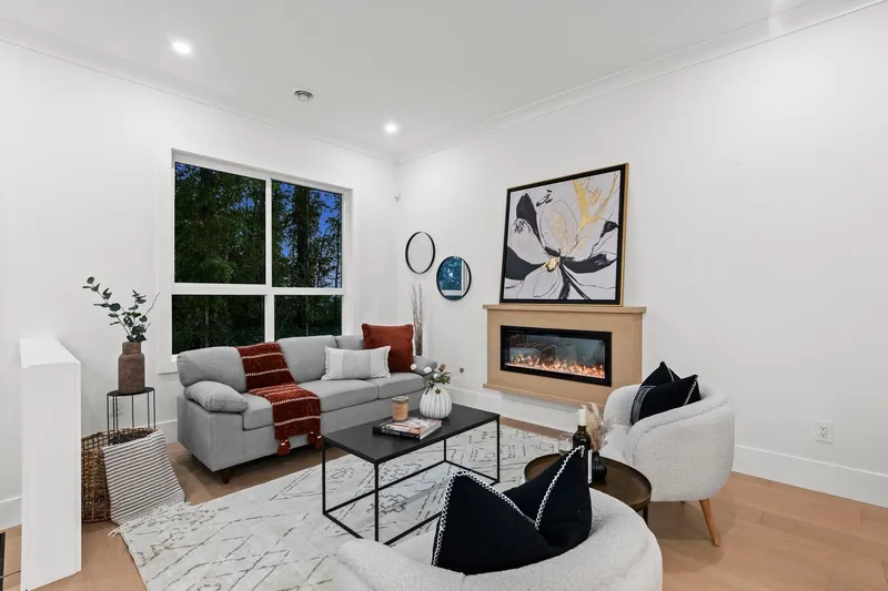 102 16621 18 AVENUE - photo 4 of 25