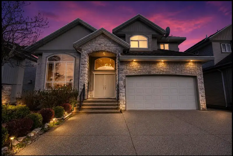 8358 144 STREET - photo 1 of 40