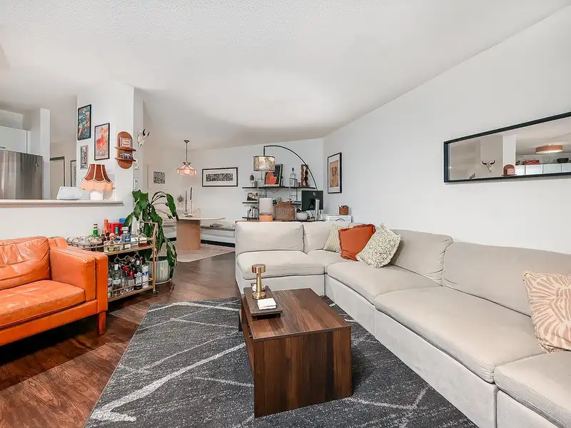 305 4425 HALIFAX STREET - photo 2 of 24
