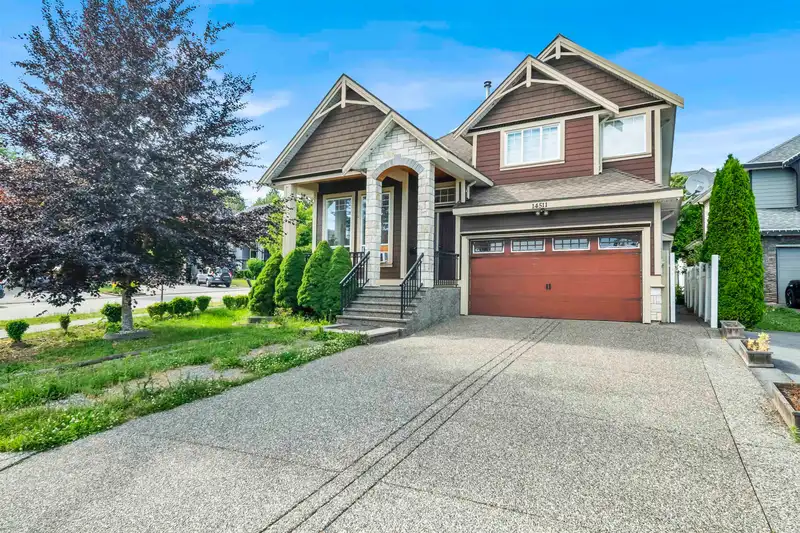 14511 81 AVENUE - photo 1 of 33