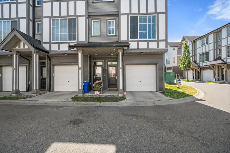 77 30989 WESTRIDGE PLACE - photo 2 of 32