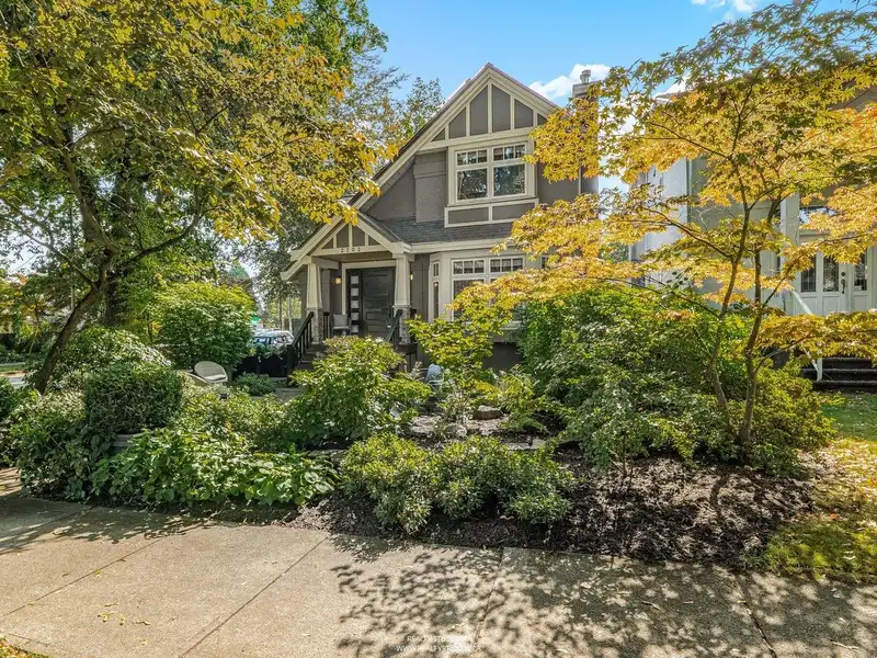 2702 W 15TH AVENUE - photo 1 of 39