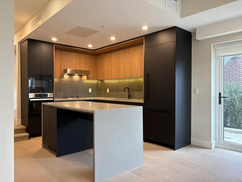 125 W 41ST AVENUE - photo 3 of 12