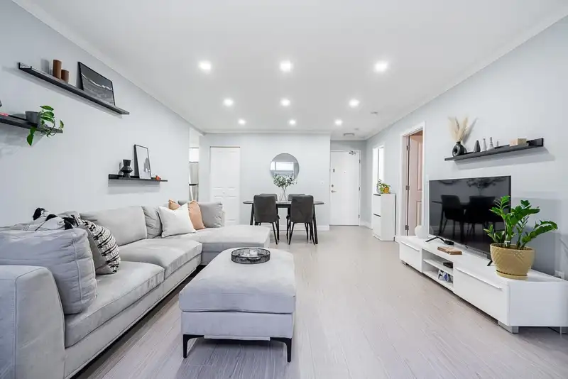 207 1177 HOWIE AVENUE - photo 1 of 31