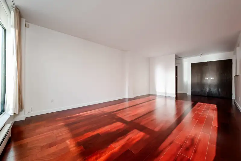 109 2101 MCMULLEN AVENUE - photo 4 of 34