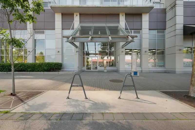 1503 13688 100 AVENUE - photo 2 of 18