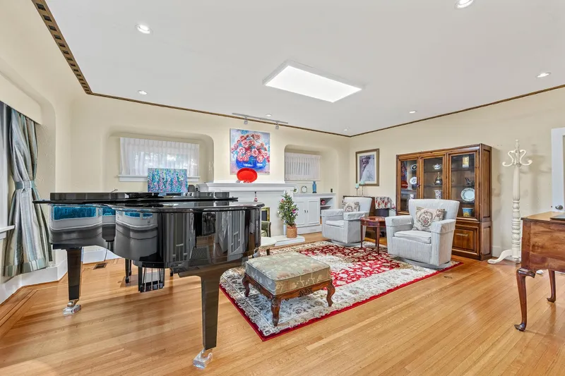 4069 W 14TH AVENUE - photo 2 of 25