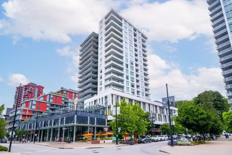 302 8533 RIVER DISTRICT CROSSING - photo 1 of 36