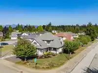 1830 WALNUT CRESCENT - thumbnail 39