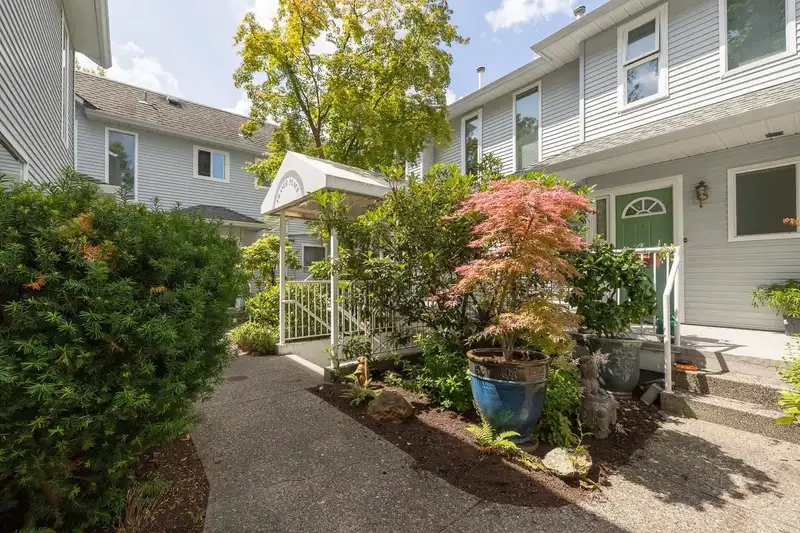 3761 FRASER STREET - photo 3 of 38
