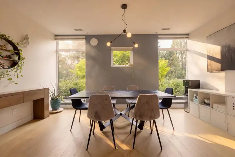 2975 WALL STREET - photo 1 of 40