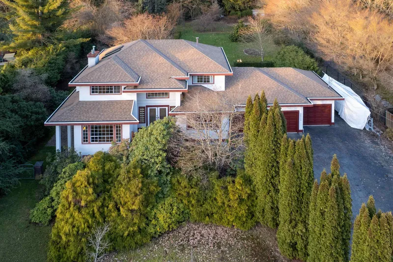 26245 124 AVENUE - photo 1 of 25