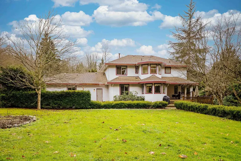 26245 124 AVENUE - photo 2 of 25