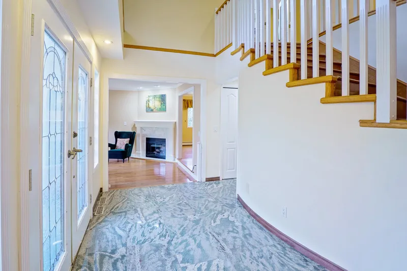 26245 124 AVENUE - photo 4 of 25