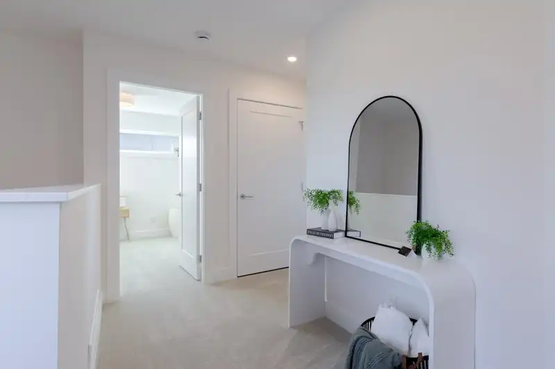 2485 BECK ROAD - photo 2 of 40