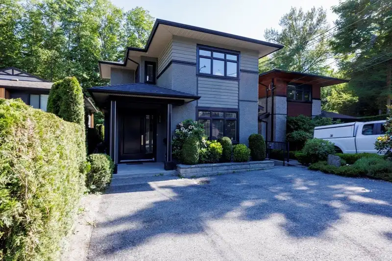 1426 DRAYCOTT ROAD - photo 1 of 21