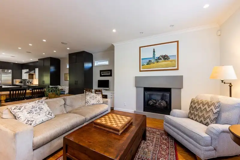 1426 DRAYCOTT ROAD - photo 4 of 21