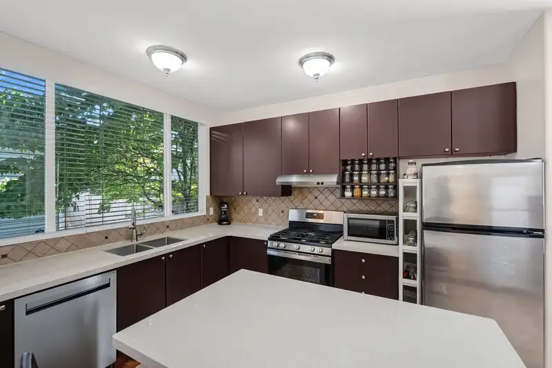 10280 242B STREET - photo 3 of 25