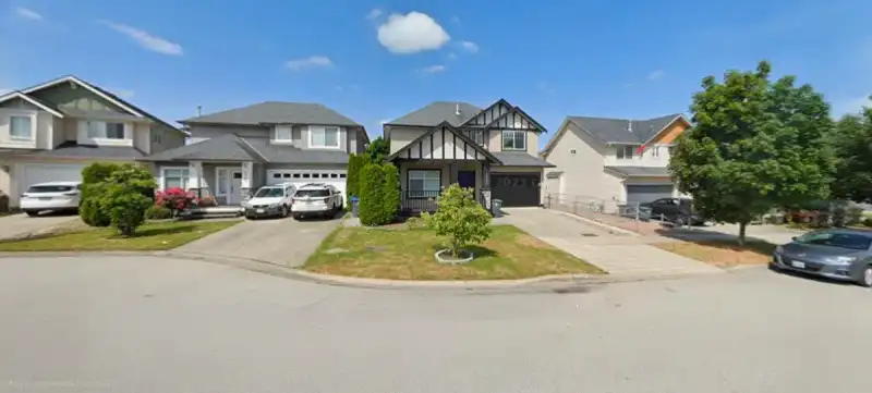 5949 E 165 STREET - photo 1 of 36