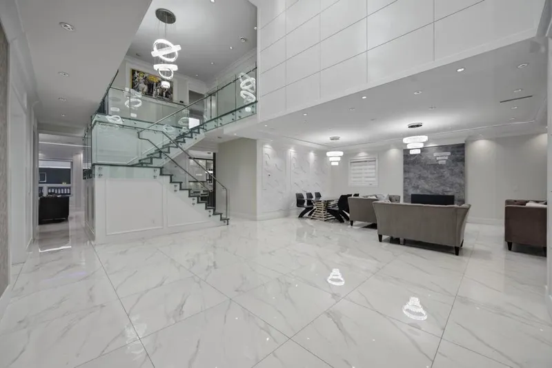 6899 CLEVEDON DRIVE - photo 2 of 25