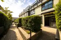 16 7039 MACPHERSON AVENUE - thumbnail 15