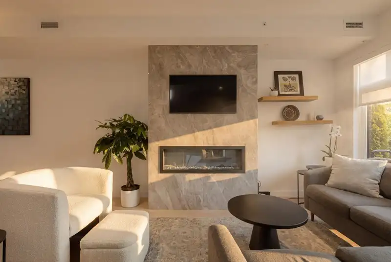 20 1960 GLENAIRE DRIVE - photo 1 of 33