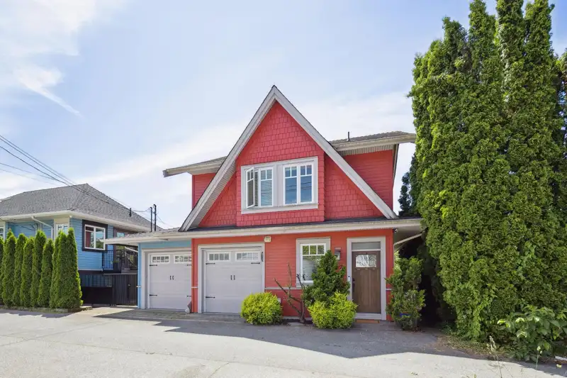 617 MAHON AVENUE - photo 1 of 37