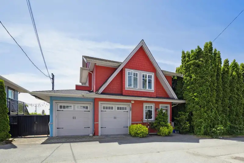 617 MAHON AVENUE - photo 3 of 37