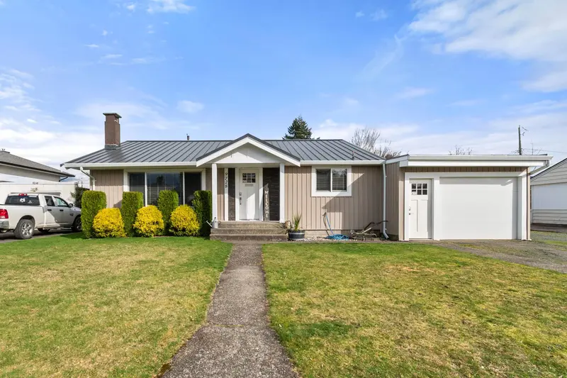 9728 HEATHER STREET - photo 1 of 25