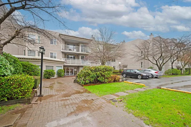 103 9948 151 STREET - photo 1 of 13