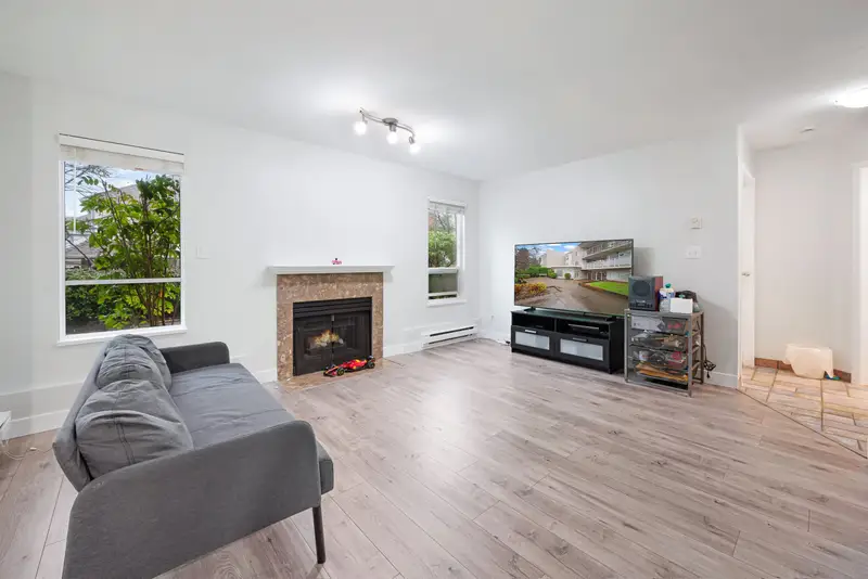 103 9948 151 STREET - photo 4 of 13