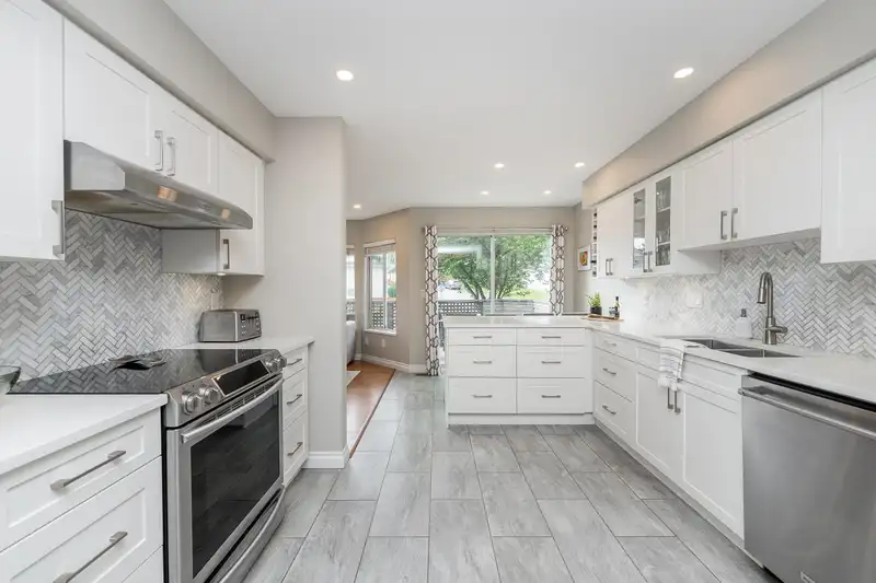 42 1271 LASALLE PLACE - photo 1 of 40