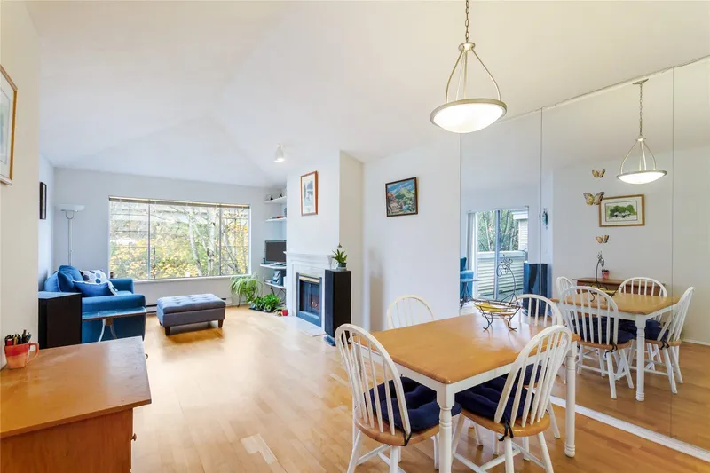 406 6820 RUMBLE STREET - photo 1 of 23