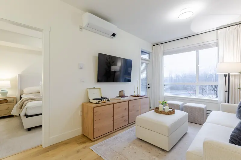 214 19935 75A AVENUE - photo 2 of 25