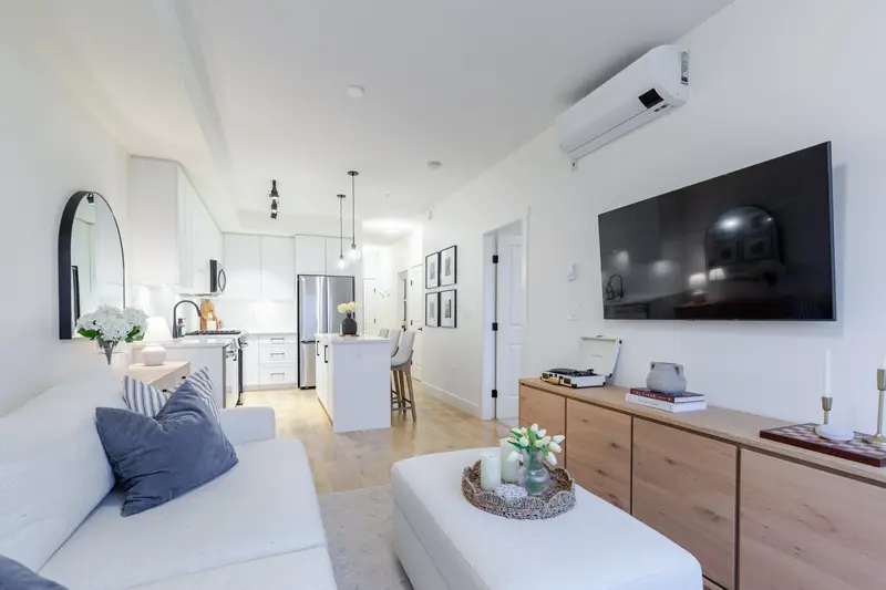 214 19935 75A AVENUE - photo 3 of 25