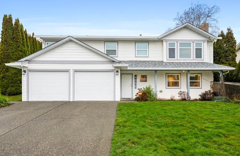 2941 EDGEHILL AVENUE - photo 1 of 25