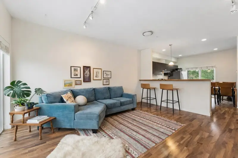 40166 GOVERNMENT ROAD - photo 2 of 25