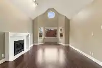 305 5375 VICTORY STREET - thumbnail 4