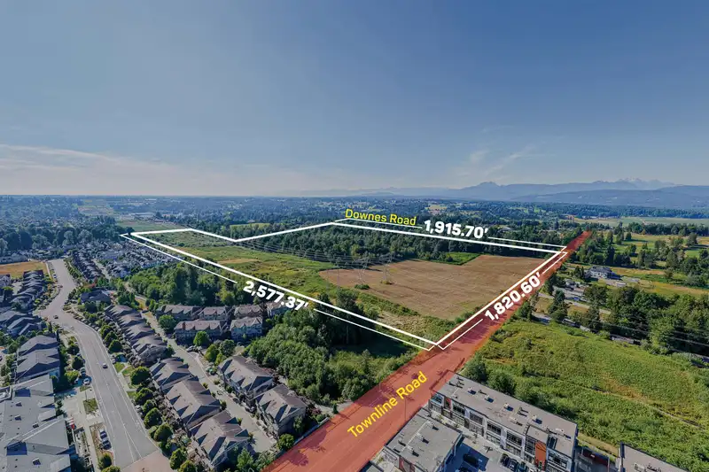 88AC TOWNLINE ROAD - photo 1 of 8