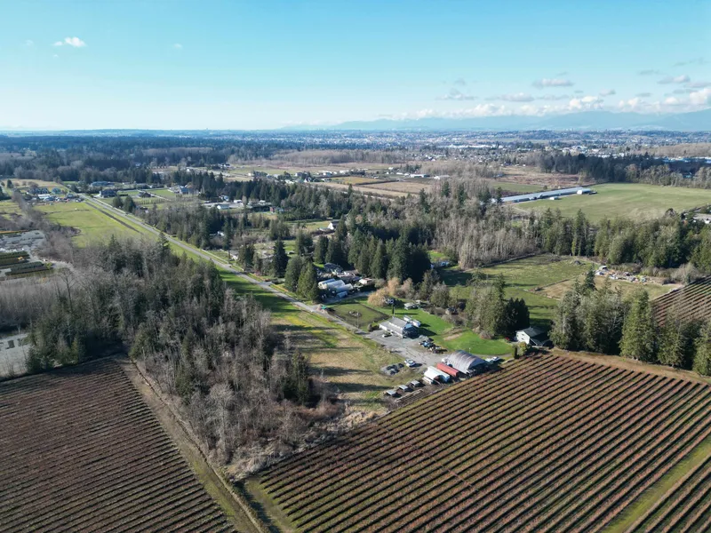 22828 38 AVENUE - photo 2 of 25