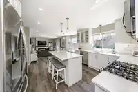 1328 HONEYSUCKLE LANE - thumbnail 4