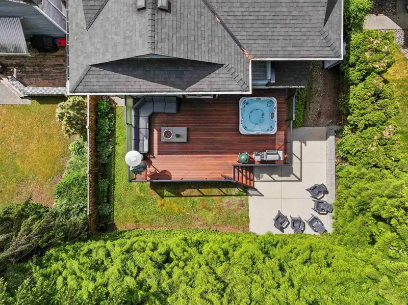 1690 CASCADE COURT - photo 2 of 40