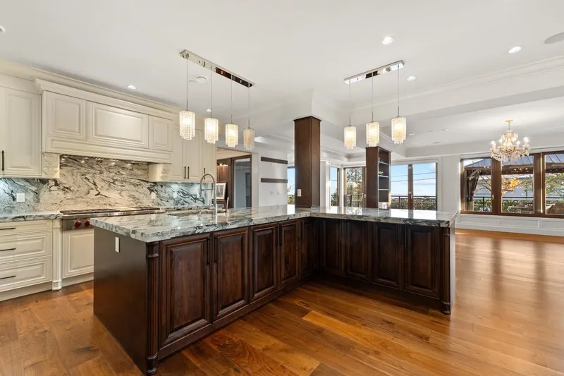 1118 CRESTLINE ROAD - photo 3 of 25