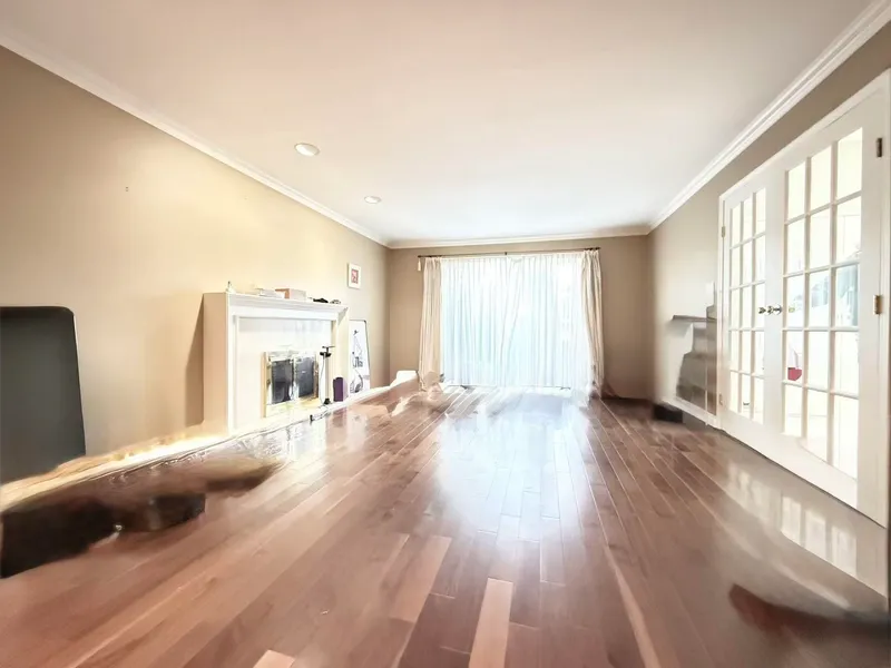 5831 LAURELWOOD COURT - photo 3 of 22