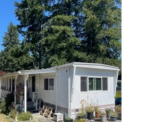 42 20071 24 AVENUE - photo 1 of 1