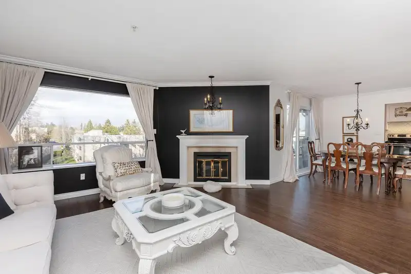 308 15255 18 AVENUE - photo 4 of 31