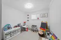 4560 PENDER STREET - thumbnail 25