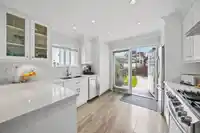 4560 PENDER STREET - thumbnail 6