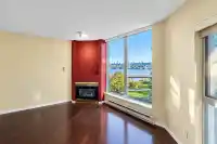307 69 JAMIESON COURT - thumbnail 3